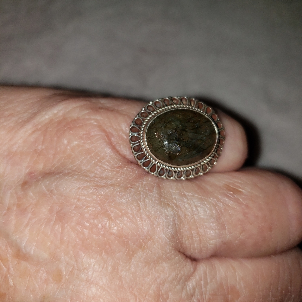 SS green stone ring - Picture 2 of 5